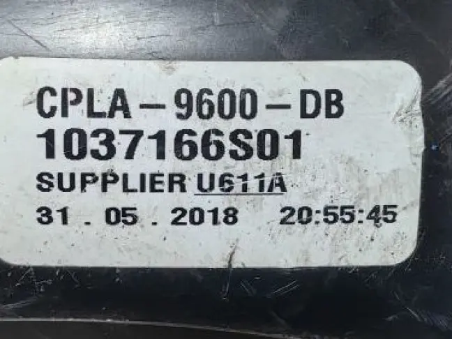 Корпус воздушного фильтра Range Rover Sport 2 L494