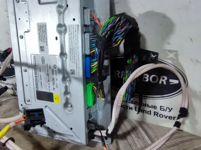 Музыка Хармон Лоджик 7 HD Range Rover 3 L322 09-12: фото #9