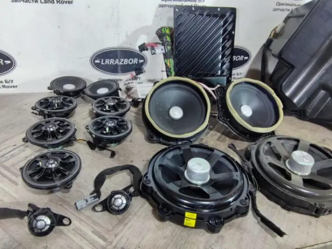 Музыка Хармон Лоджик 7 HD Range Rover 3 L322 09-12: фото #2