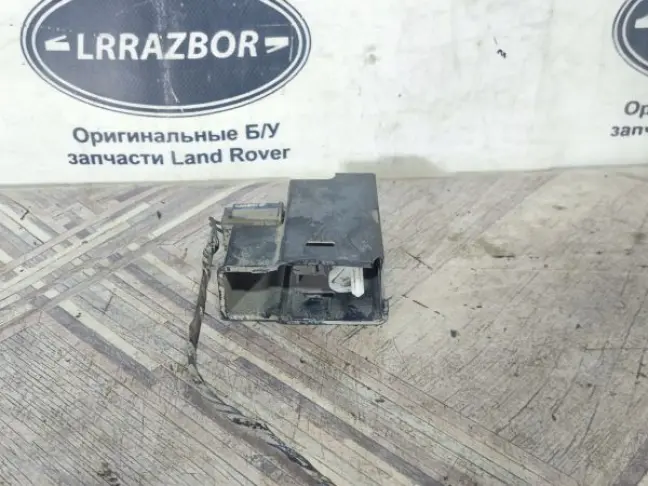 Замок лючка бензобака Land Rover Freelander 2 2.2