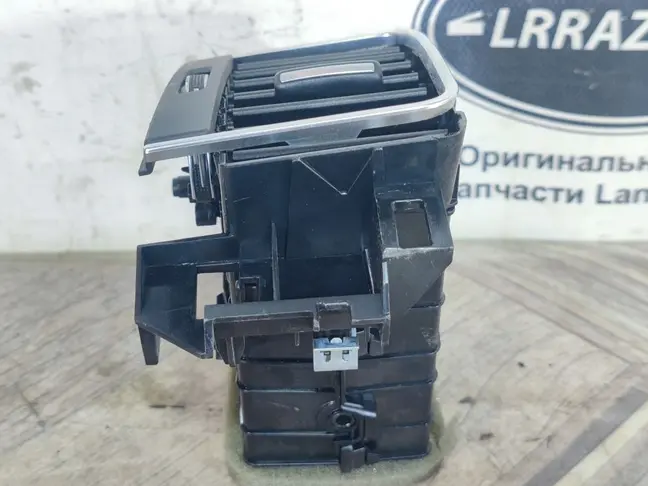 Дефлектор воздуховода  Range Rover Sport 2 L494