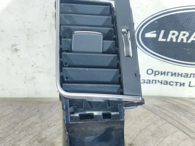 Дефлектор воздуховода  Range Rover Sport 2 L494