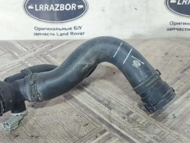 Патрубок охлаждения Range Rover 3 L322 5.0