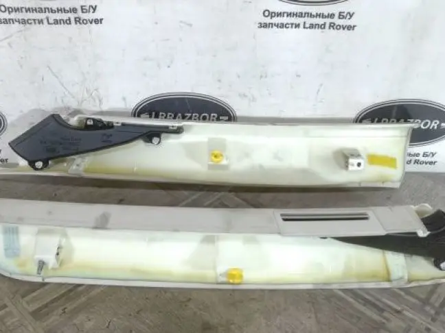 Обшивки стоек передних  Range Rover Sport 2 L494