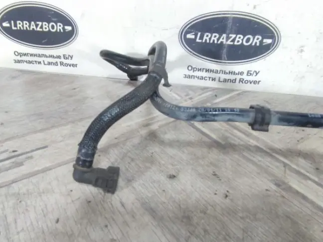 Патрубок системы охлаждения Range Rover 3 L322 5.0