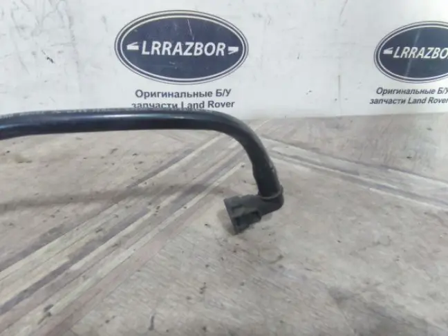 Патрубок системы охлаждения Range Rover 3 L322 5.0