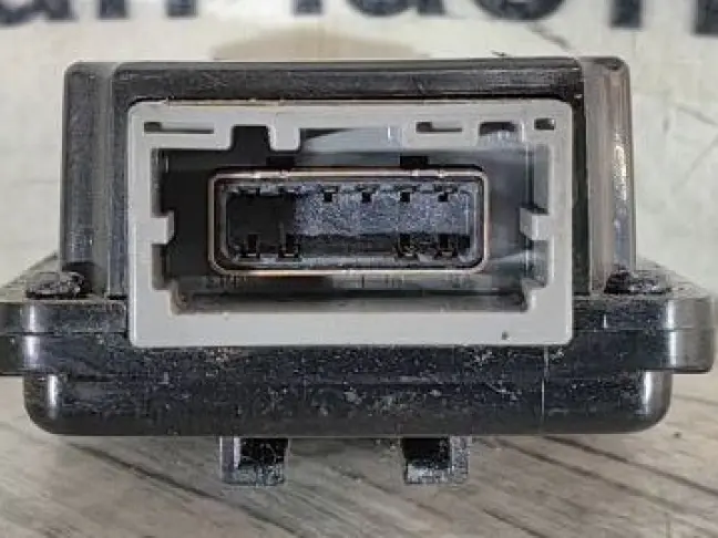 Блок управления USB Range Rover Velar