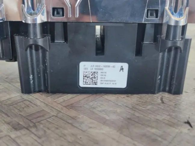 Блок управления подвеской Range Rover Sport 2 L494