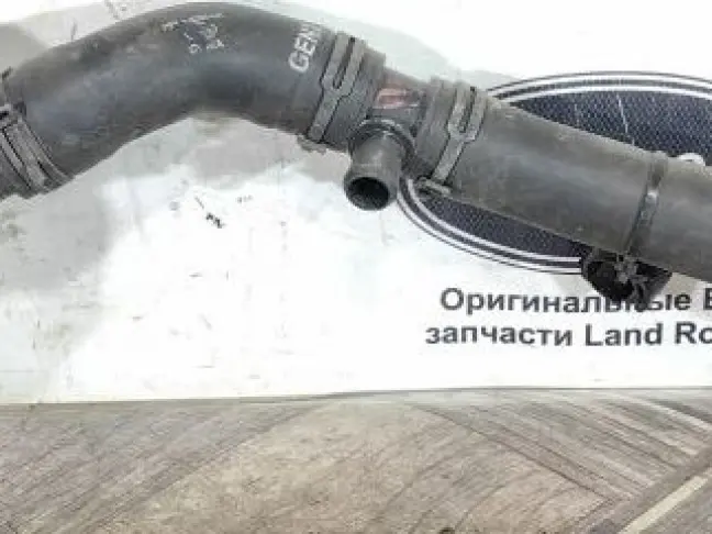 Патрубок радиатора Range Rover Sport 2 L494