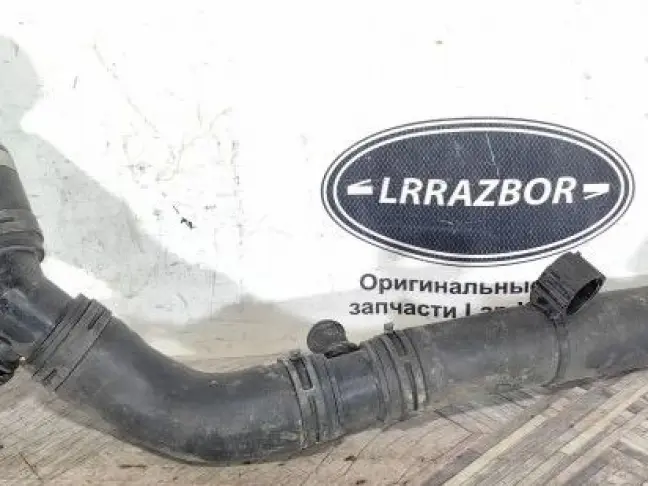 Патрубок радиатора Range Rover Sport 2 L494