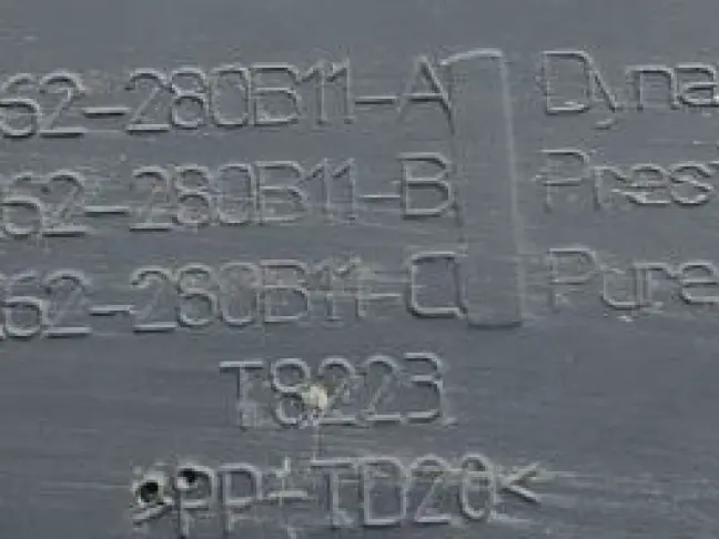 Решетка в крыло левая  Range Rover Sport 2 L494