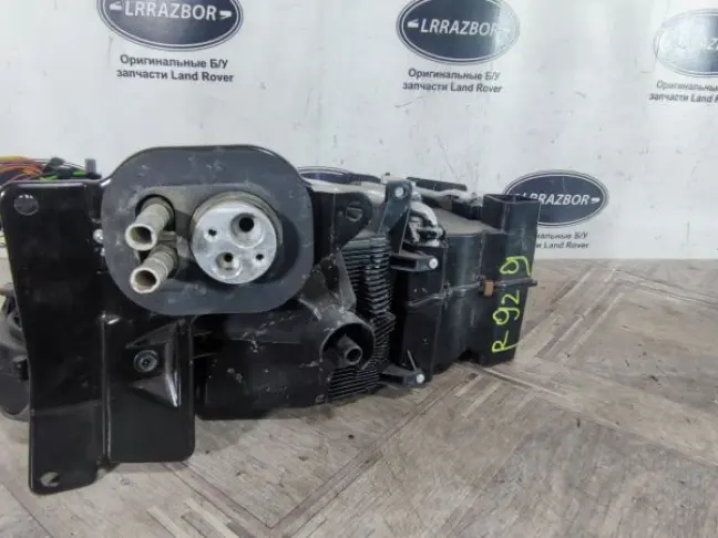 Корпус печки задний Range Rover L322 09-12