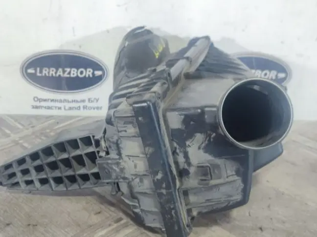 Корпус воздушного фильтра правый Range Rover L322