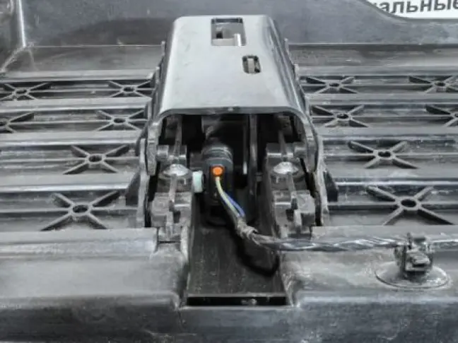 Жалюзи радиатора  Discovery 5 L462