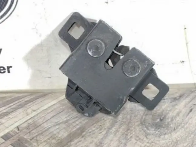 Замок капота  Range Rover Sport 2 L494