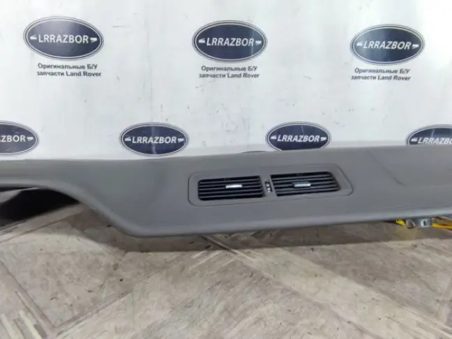 Торпедо с подушкой шоколад Range Rover L322 07-12