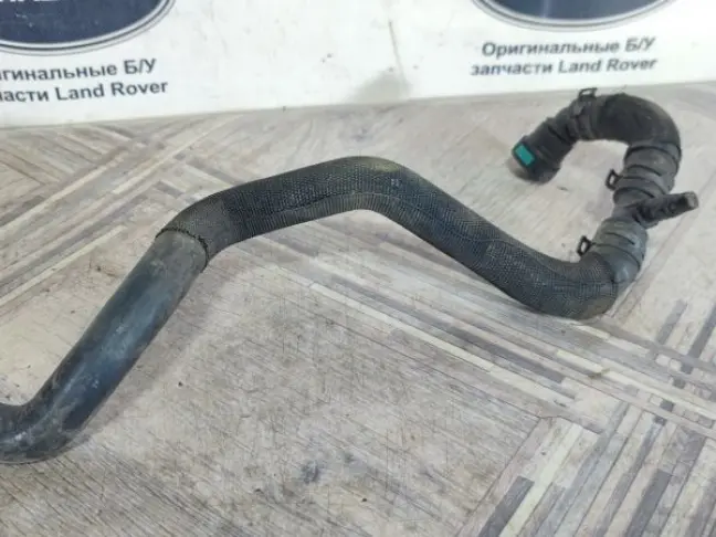 Патрубок охлаждения Range Rover Sport 2 L494