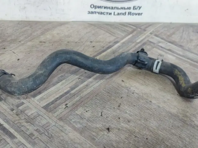 Патрубок охлаждения Range Rover Sport 2 L494