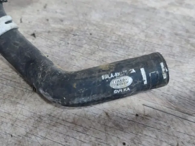 Патрубок охлаждения Range Rover Sport 2 L494