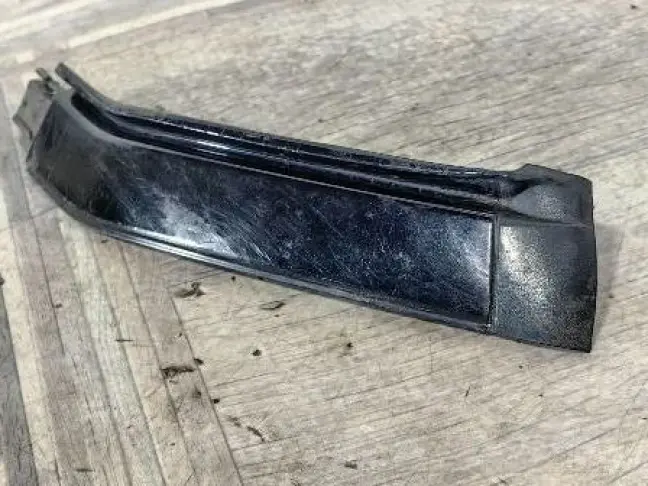 Молдинг крыши левый Range Rover L322 02-12