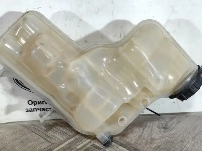 Бачок расширительный  Range Rover Sport 2 L494