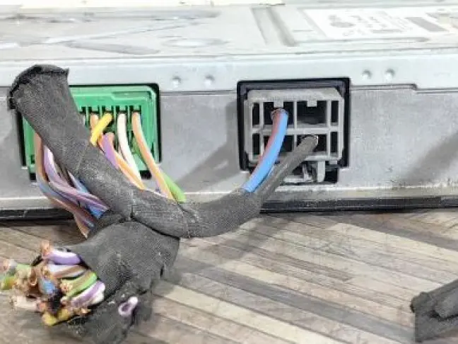 Усилитель музыки  Range Rover Sport 2 L494