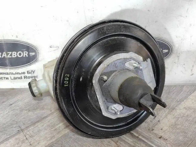 Вакуумный усилитель Range Rover L322 09-12