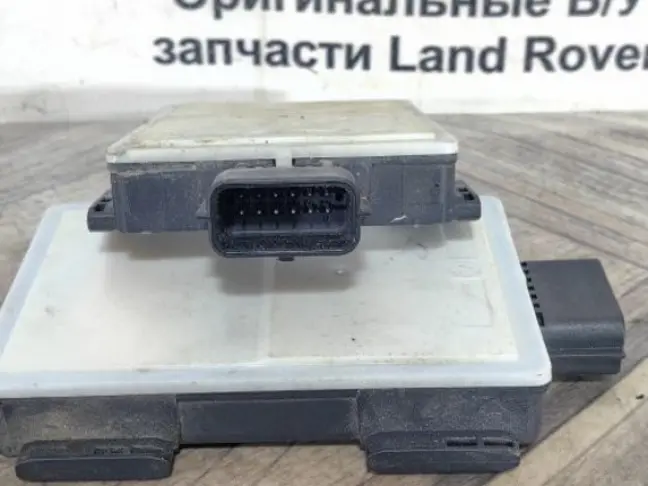 Датчик мёртвых зон пара Range Rover Sport 2