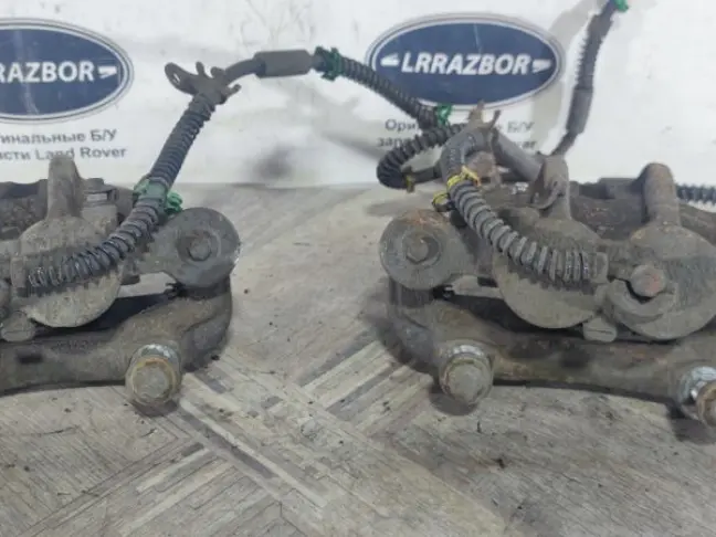 Суппорта передние Range Rover Sport L320 3.0 306DT