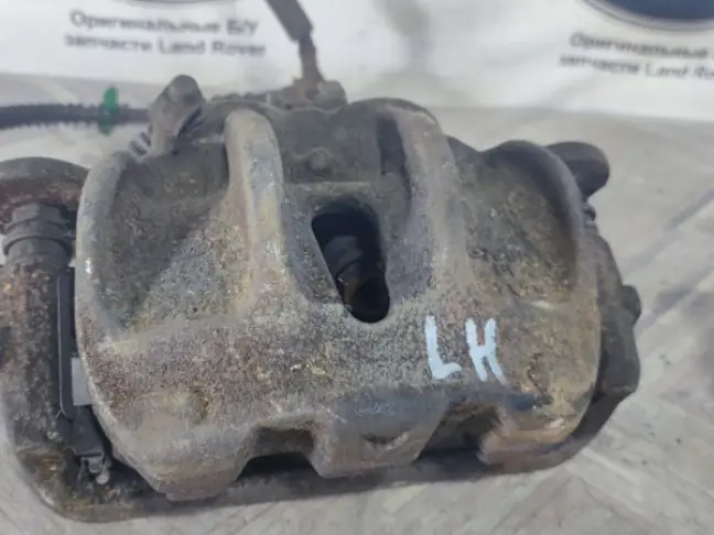 Суппорта передние Range Rover Sport L320 3.0 306DT
