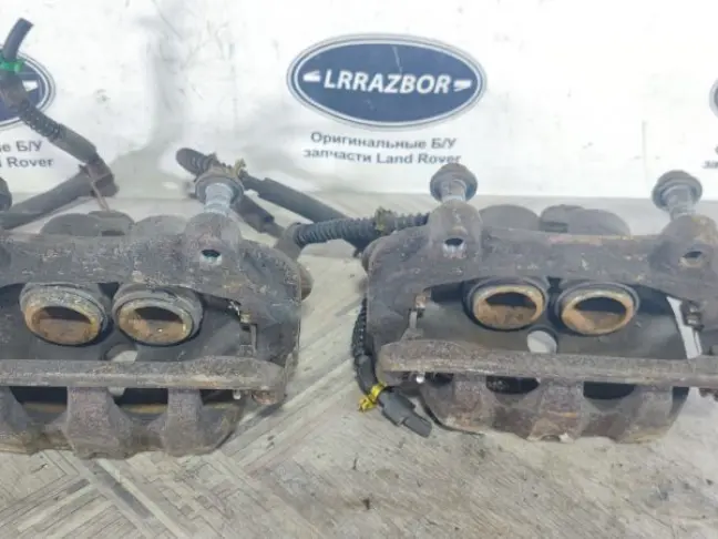 Суппорта передние Range Rover Sport L320 3.0 306DT