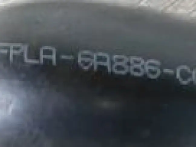 Патрубок воздушный Discovery 5 L462 306DT 3.0