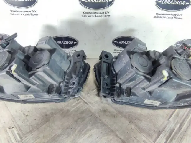 Фары левая и правая Land Rover Sport L320 09-13