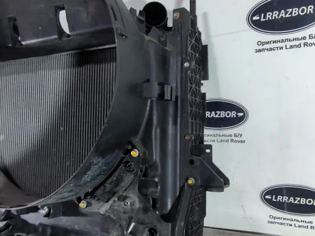 Кассета радиаторов в сборе DISCOVERY 4 L319 09-14