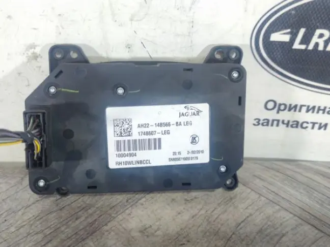 Блок кнопок сидения правый Sport L320 09-13