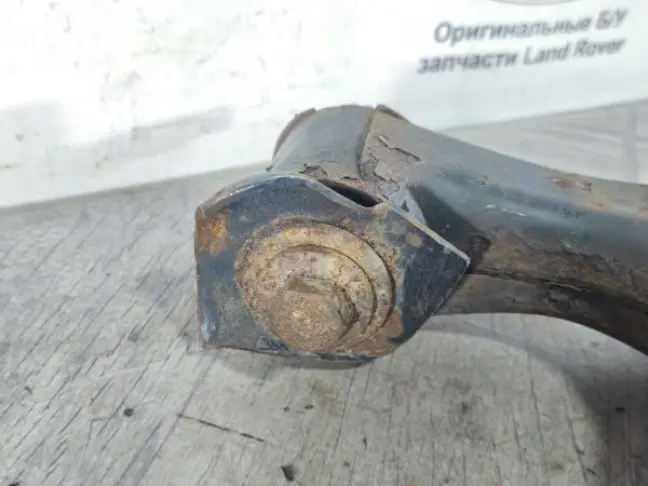 Рычаг передний нижний левый DISCOVERY 3/4 L319
