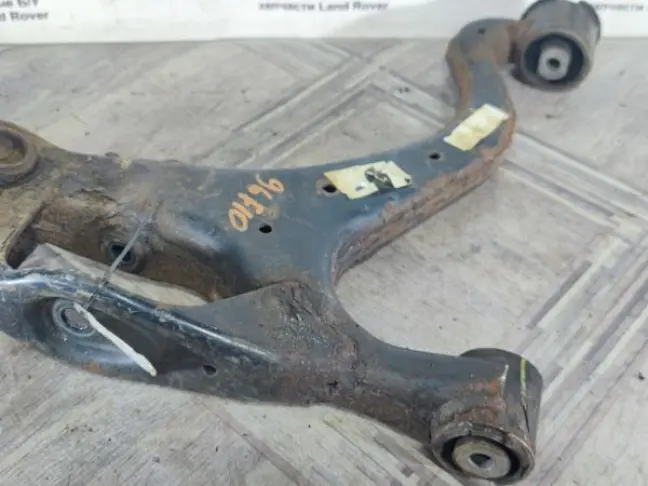 Рычаг передний нижний правый DISCOVERY 3/4 L319