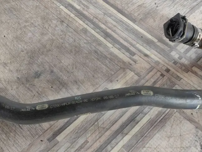 Патрубок сист охл  Range Rover Sport L494  2.0 диз