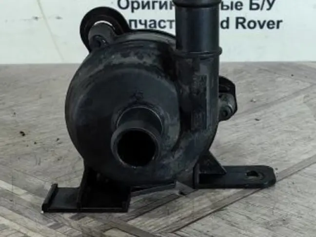 Водяной насос  Range Rover Sport L494  2.0 диз