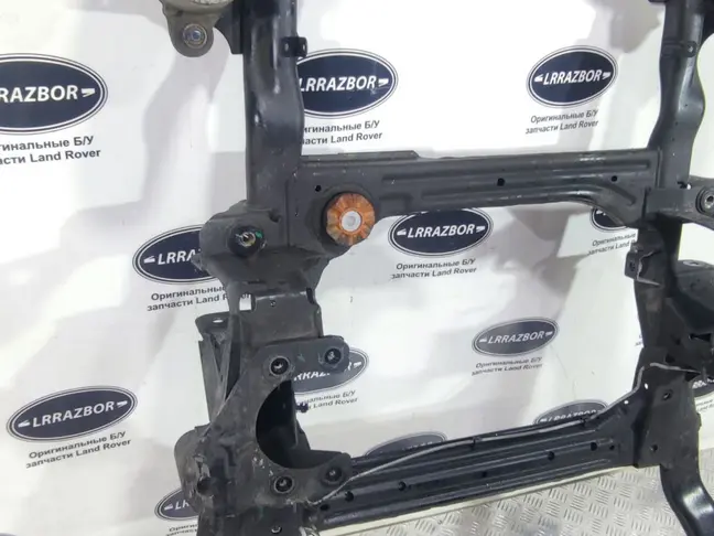 Подрамник передний Range Rover Sport L494  2.0 диз