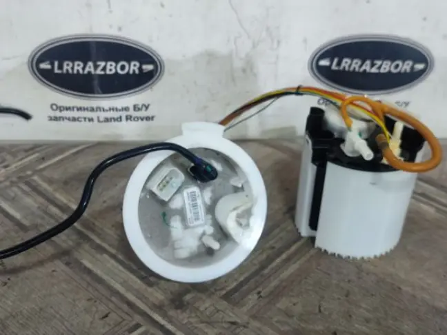 Насос топливный Volvo XC90 S90 V60 S60