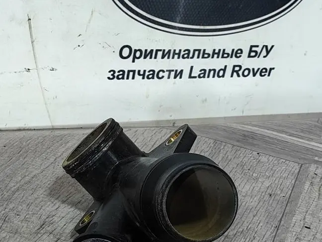 Тройник системы охлаждения RR Sport L494  2.0 диз