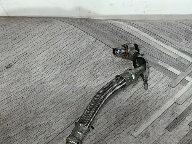 Трубка подачи масла R Rover Sport L494  2.0 диз