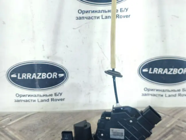 Замок двери задней правой Range Rover Sport L320