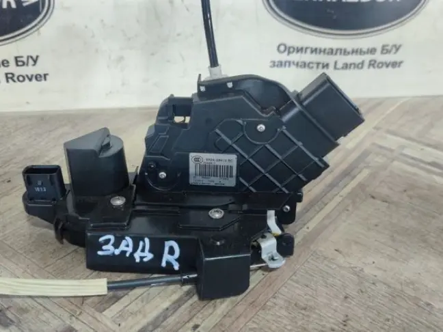 Замок двери задней правой Range Rover Sport L320