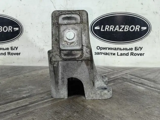 Опора двигателя Range Rover Sport L494  2.0 диз