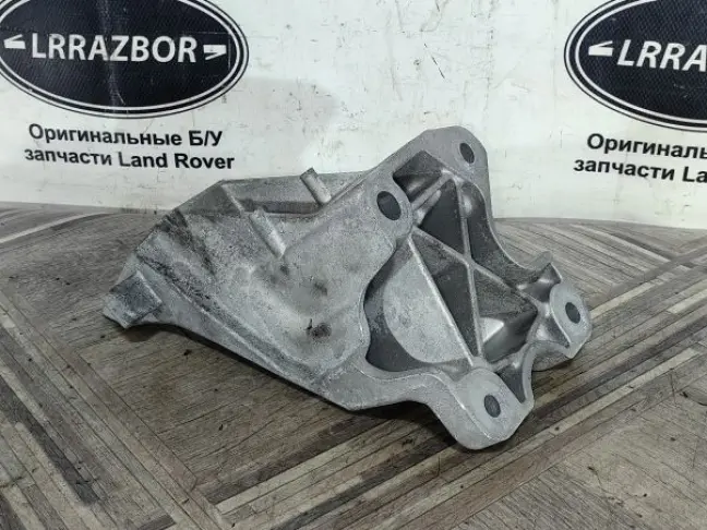 Опора двигателя Range Rover Sport L494  2.0 диз
