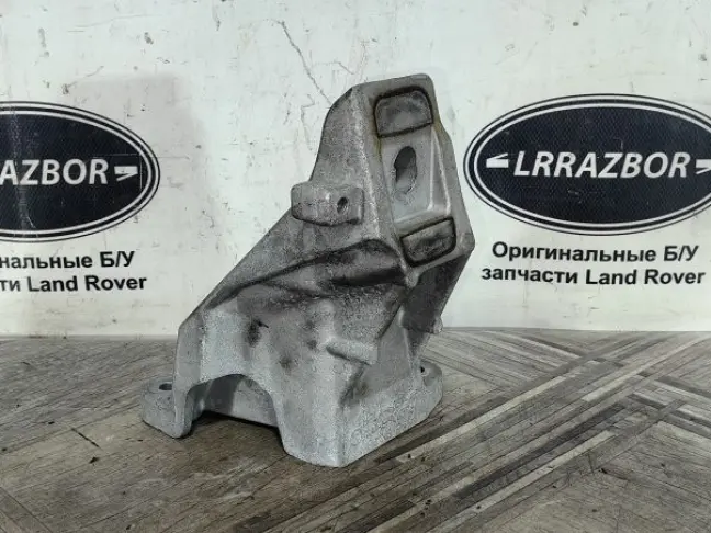 Опора двигателя Range Rover Sport L494  2.0 диз