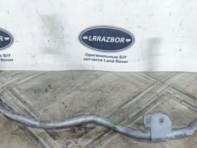 Патрубок между ЕГР DISCOVERY 3 L319 2.7