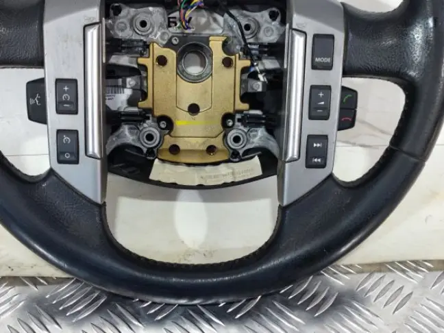 Руль Land Rover DISCOVERY 3 L319  2005 - 2009